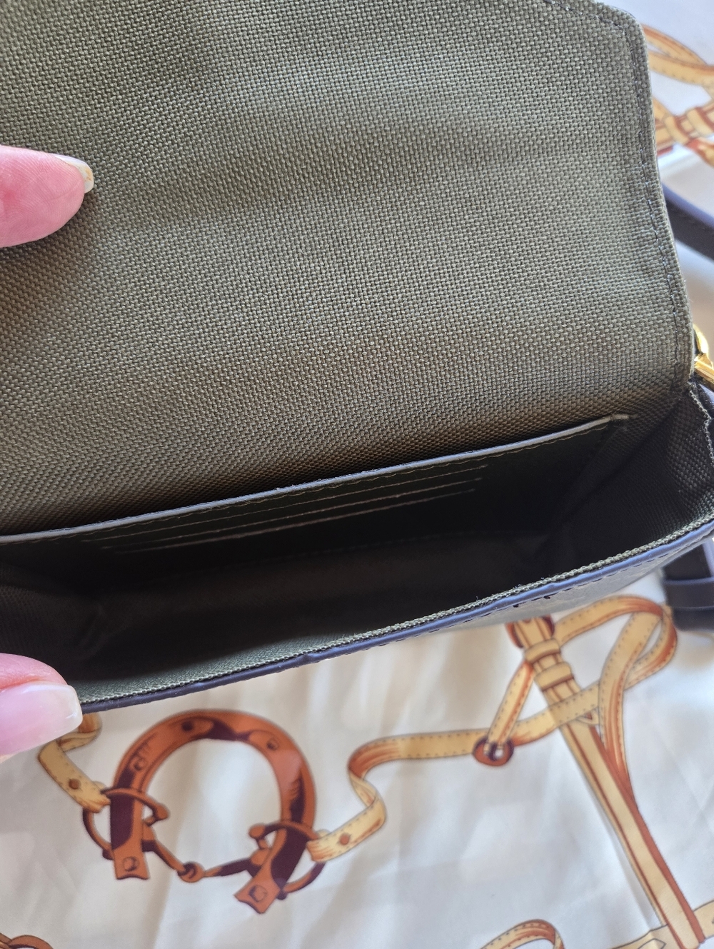 Designer Inspired Brown Monogram Crossbody w/ 2 Straps And Card Holder - Picture 3 of 7